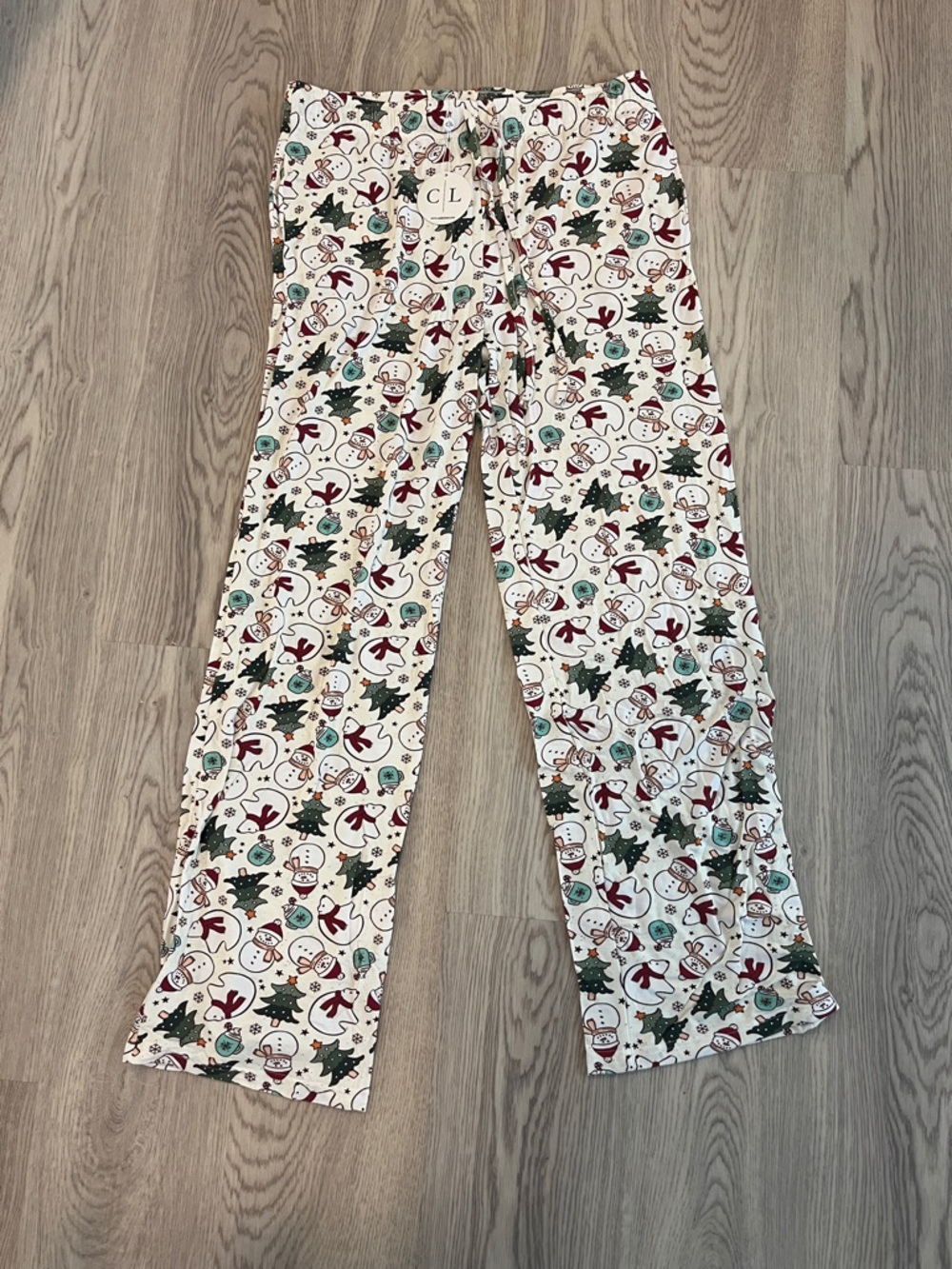 Holiday Print Pajama Pants - White with Green & Red